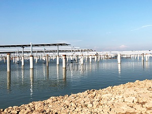 Antai Supplied 2P Tracker For The Largest Fishery+PV Power Plant In Hubei, China